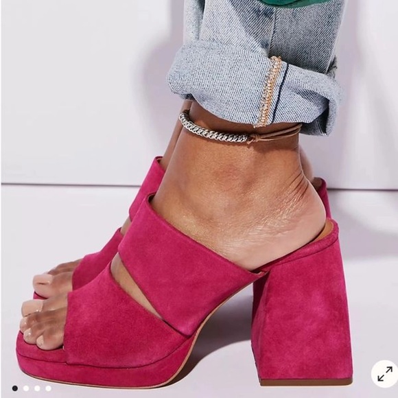 Brand New in Box (NIB) Free People Love is Everywhere Platform Heel - Picture 2 of 9